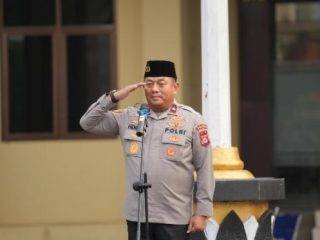 Wakapolda Banten Pimpin Apel Pengamanan Hari Santri Nasional di Pandeglang