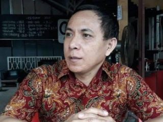 Jerry Massie: ‎Pemerintah Harus Tegas Buat Regulasi Sistem Pendidikan Nasional Soal Rokok