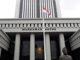 Mahkamah Agung Kabulkan Kasasi Karyawan Susi Air