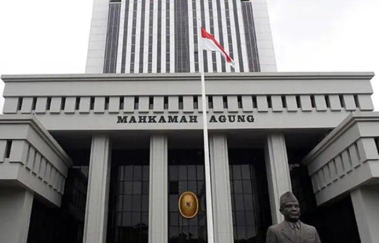 Mahkamah Agung Kabulkan Kasasi Karyawan Susi Air 7 Mahkamah Agung Kabulkan Kasasi Karyawan Susi Air I PojokPublik