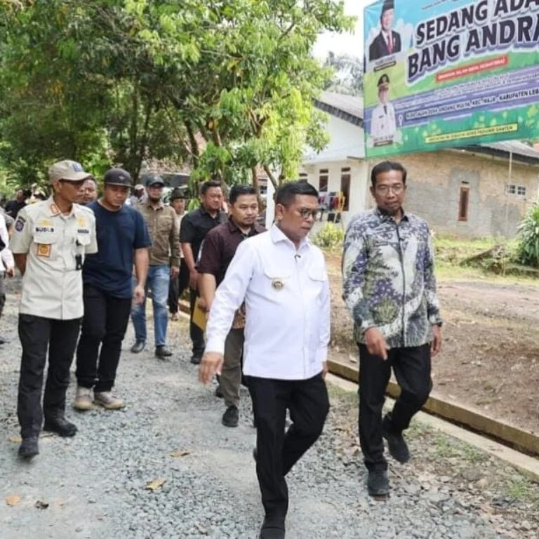 Ok Gass Tahun ini Dinas PUPR Banten Bangun Jalan Desa Sejahtera di 62 Titik 10 Ok Gass Tahun ini Dinas PUPR Banten Bangun Jalan Desa Sejahtera di 62 Titik I PojokPublik