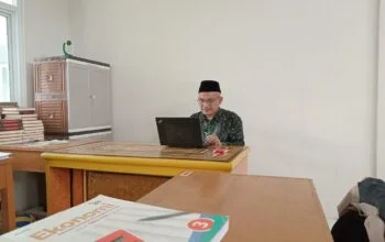 Pendidikan yang Berkualitas Atau Hanya Kertas 3 Pendidikan yang Berkualitas Atau Hanya Kertas I PojokPublik