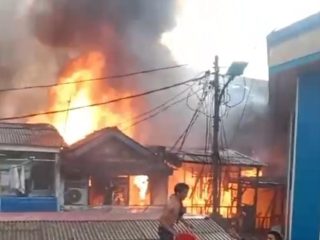 Si Jago Merah Lenyapkan Pemukiman Warga di Jakarta Barat