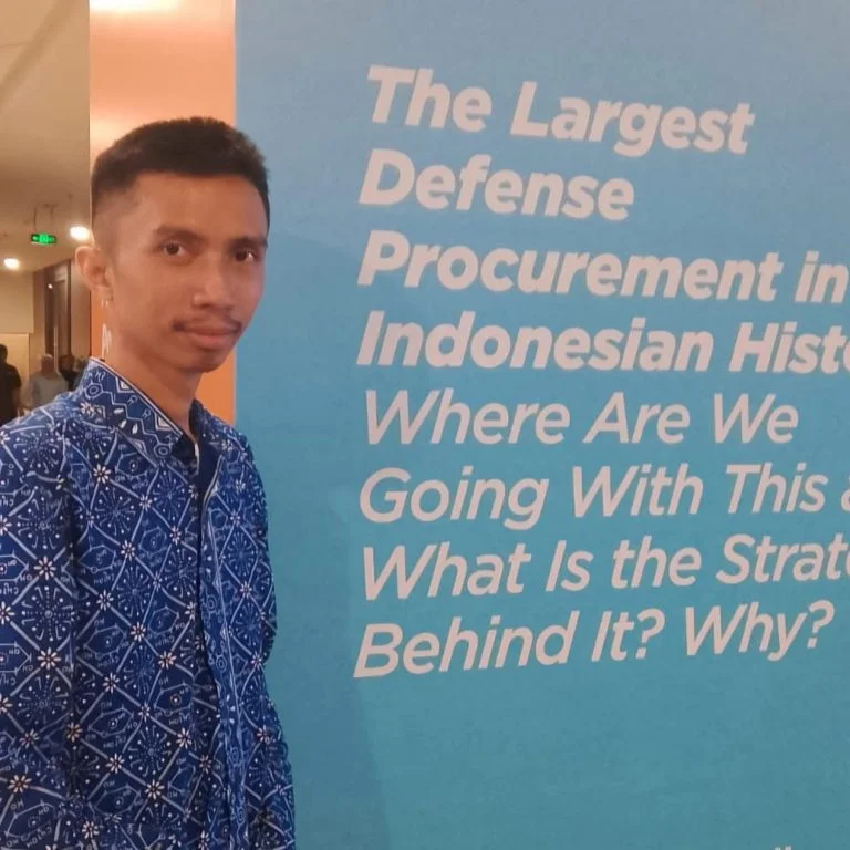 Ario Seno Menegaskan Kewajiban Bela Negara adalah Hak Kewajiban Seluruh Masyarakat 15 Ario Seno Menegaskan Kewajiban Bela Negara adalah Hak Kewajiban Seluruh Masyarakat I PojokPublik