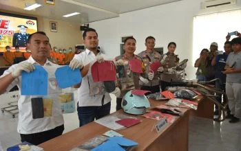 Release Akhir Tahun 2025, Polres Lebak Paparkan Capaian Kinerja dan Inovasi Pelayanan Publik 6 Release Akhir Tahun 2025, Polres Lebak Paparkan Capaian Kinerja dan Inovasi Pelayanan Publik I PojokPublik