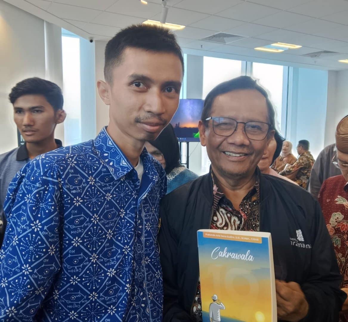 Pembredelan Buku Kembali Terjadi, Pengamat Pertahanan Geram 7 Pembredelan Buku Kembali Terjadi, Pengamat Pertahanan Geram I PojokPublik