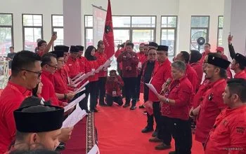Kembali Nahkodai DPC PDIP Kabupaten Tangerang, Irvansyah Asmat Targetkan Menang di Pemilu 2029 4 Kembali Nahkodai DPC PDIP Kabupaten Tangerang, Irvansyah Asmat Targetkan Menang di Pemilu 2029 I PojokPublik
