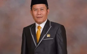 Muji Rohman: Jadikan Waktu Pergantian Tahun Untuk Bermuhasabah atau Introspeksi 3 Muji Rohman: Jadikan Waktu Pergantian Tahun Untuk Bermuhasabah atau Introspeksi I PojokPublik