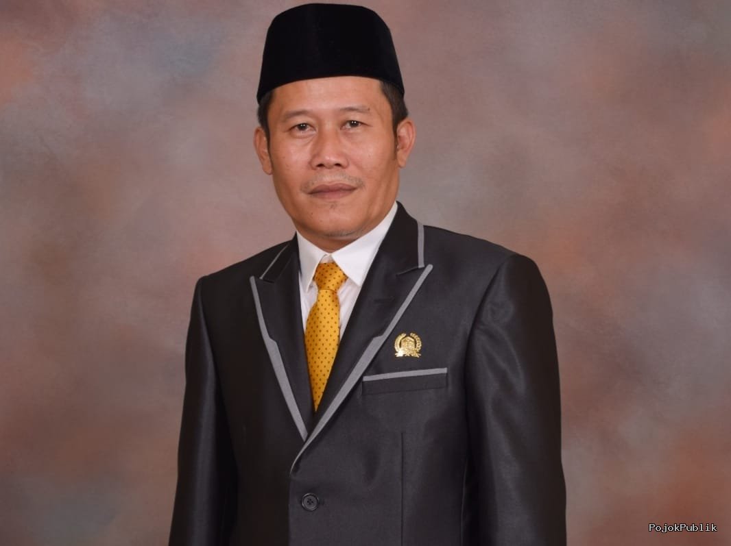 Muji Rohman: Jadikan Waktu Pergantian Tahun Untuk Bermuhasabah atau Introspeksi 7 Muji Rohman: Jadikan Waktu Pergantian Tahun Untuk Bermuhasabah atau Introspeksi I PojokPublik