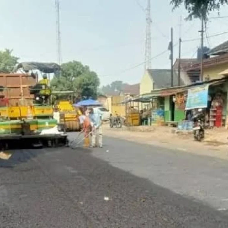 Dinas PUPR Lebak Gelontorkan Anggaran Rp33,82 Miliar Untuk Bangun dan Rekonstruksi Jalan 9 Dinas PUPR Lebak Gelontorkan Anggaran Rp33,82 Miliar Untuk Bangun dan Rekonstruksi Jalan I PojokPublik