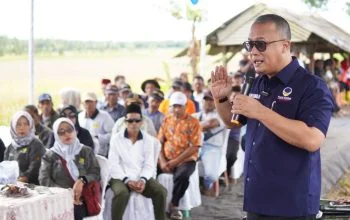 Arif Rahman Ajak Kelompok Tani Lebak Perkuat Nilai Pancasila Melalui Sosialisasi Empat Pilar 3 Arif Rahman Ajak Kelompok Tani Lebak Perkuat Nilai Pancasila Melalui Sosialisasi Empat Pilar I PojokPublik