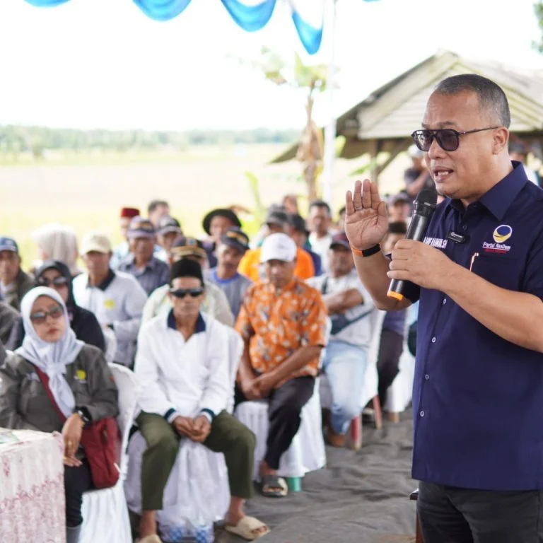 Arif Rahman Ajak Kelompok Tani Lebak Perkuat Nilai Pancasila Melalui Sosialisasi Empat Pilar 9 Arif Rahman Ajak Kelompok Tani Lebak Perkuat Nilai Pancasila Melalui Sosialisasi Empat Pilar I PojokPublik