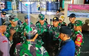 Danramil 0315/Bayah dan Forkopimcam Amankan Perayaan Natal 2025 dan Tahun Baru 2026 5 Danramil 0315/Bayah dan Forkopimcam Amankan Perayaan Natal 2025 dan Tahun Baru 2026 I PojokPublik