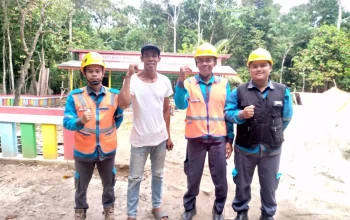 Warga Kampung Baru Apresiasi PLN ULP Rangkasbitung Hadirkan Listrik Penerangan 3 Warga Kampung Baru Apresiasi PLN ULP Rangkasbitung Hadirkan Listrik Penerangan I PojokPublik