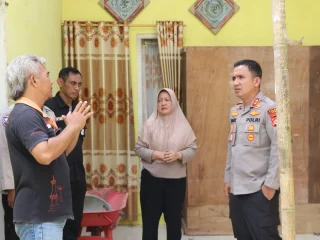 Kapolres Lebak Tinjau Personel Terdampak Musibah di Bojongleles