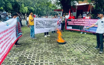 Staf Ahli Kemenkeu Diduga Terima Mobil dari Toyota/Astra, Himpunan Millenial Minta Penegakan Hukum 3 Staf Ahli Kemenkeu Diduga Terima Mobil dari Toyota/Astra, Himpunan Millenial Minta Penegakan Hukum I PojokPublik