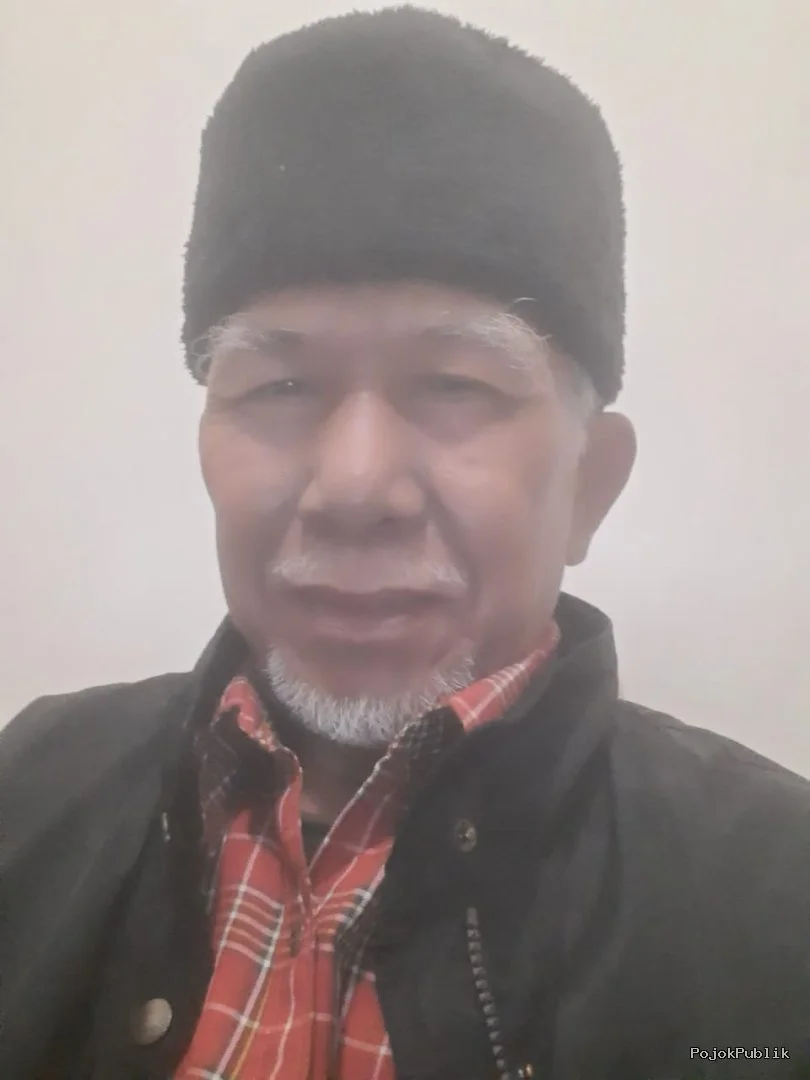 Dari Islam Keturunan ke Islam Kesadaran (Meng-Islamkan Kembali Diri Sendiri sebagai Jalan Pendewasaan Iman Umat Islam Indonesia 7 Dari Islam Keturunan ke Islam Kesadaran (Meng-Islamkan Kembali Diri Sendiri sebagai Jalan Pendewasaan Iman Umat Islam Indonesia I PojokPublik