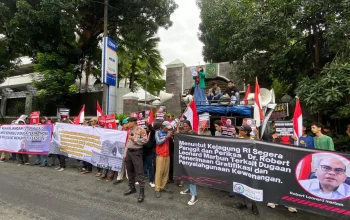 Ratusan Aktivis Milenial Minta Kejagung Periksa Dr Robert Leonard, Ada Apa 4 Ratusan Aktivis Milenial Minta Kejagung Periksa Dr Robert Leonard, Ada Apa I PojokPublik