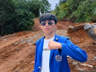 Pengerasan Jalan Menuju Huntara Lebakgedong Diduga Tak Transparan, Proyek Terhenti