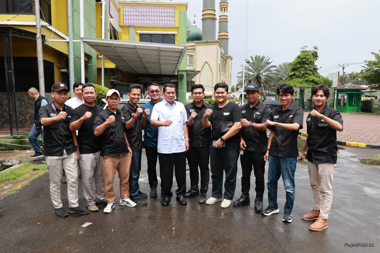 Bupati Tangerang Apresiasi Aksi Nyata Gerakan Entaskan Kemiskinan Di Kecamatan Kosambi 7 Bupati Tangerang Apresiasi Aksi Nyata Gerakan Entaskan Kemiskinan Di Kecamatan Kosambi I PojokPublik