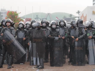 Komisi III DPR RI Minta Polri Tangani Unjuk Rasa dengan Polmas, Bukan Brimob