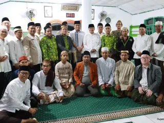 Pererat Silaturahmi di Masjid Baitun Nuur, Bupati Maesyal Rasyid Ajak Warga Jaga Harmoni Ramadan