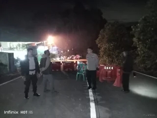 Kapolsek Cibeber Pantau Situasi Pos Jaga Wisata Gunung Luhur Negeri di Atas Awan Citorek