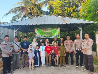 Wujud Peduli di Bulan Suci, Kapolsek Cimarga Santuni Anak Yatim