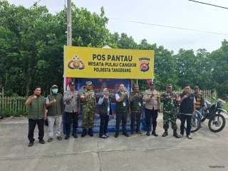 Danramil dan Kapolsek Kronjo Hentikan Pungutan Liar di Wisata Religi Pulau Cangkir