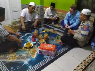 Bangun Kedekatan, Kapolsek Kresek Eratkan Hubungan dengan Ulama
