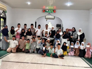 Polsek Cikupa Gelar Santunan Anak Yatim Piatu di Musholla Al Muttaqin