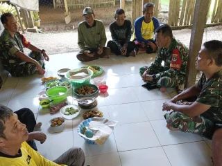Pendim 0509 Hadiri Tasyakuran Pembangunan Jembatan Gantung di Cibarusah Bersama Warga I PojokPublik