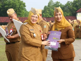 Wabup Intan Tegaskan Pentingnya Kedisiplinan Sebagai Fondasi Tingkatkan Pelayanan Publik