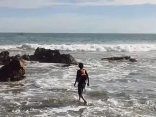 Wisatawan Hilang Terseret Ombak Perairan Wisata Karangbeureum Kabupaten Lebak.