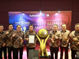 Bupati Tangerang Raih Penghargaan Top BUMD Award 2026