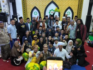 Halalbihalal Majelis Dzikir Al Arsiyadi dan Pembukaan Pengajian Rutin Malam Jumat di Kampung Daraham