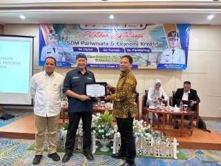 Disparbud dan DPRD Pandeglang Kolaborasi Latih Pelaku Priwisata & Ekraf