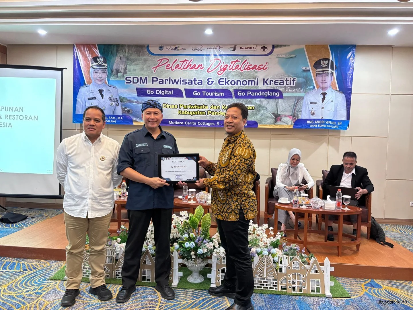 Disparbud dan DPRD Pandeglang Kolaborasi Latih Pelaku Priwisata & Ekraf 1 Disparbud dan DPRD Pandeglang Kolaborasi Latih Pelaku Priwisata & Ekraf I PojokPublik