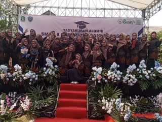 Tasyakuran Alumni Angkatan ke-15 SMKN 8 Kabupaten Tangerang Berlangsung Khidmat dan Meriah