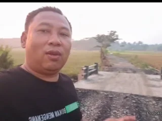 Musa Weliansyah Wujudkan Mimpi Warga Wanasalam Jembatan Permanen Cibeunteur kini Sudah Bisa Di Lalui kendaraan
