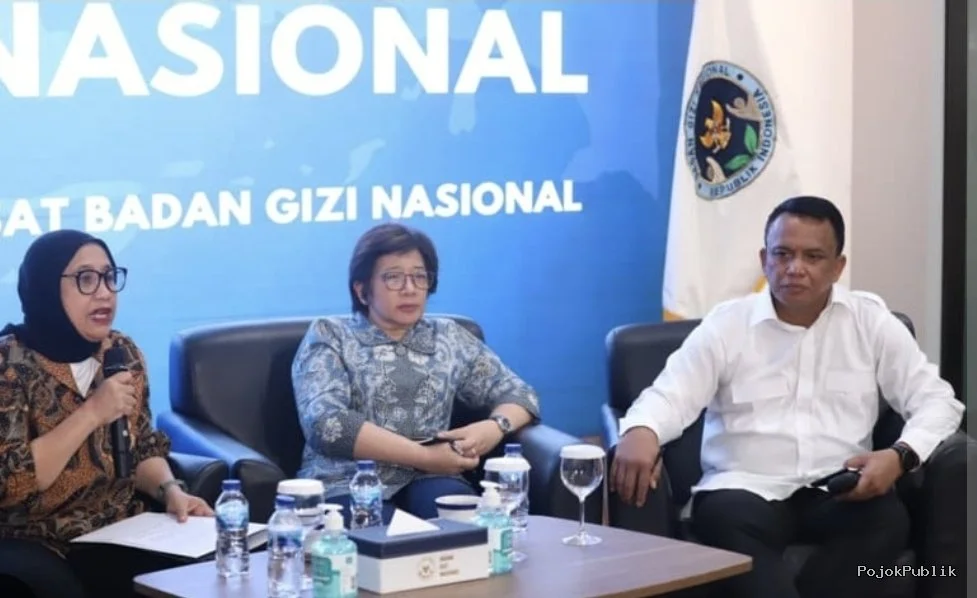 Mayjen Trenggono Mundur dari TNI Aktif, GSBK Tanya Perbedaan dengan Letkol Teddy 7 Mayjen Trenggono Mundur dari TNI Aktif, GSBK Tanya Perbedaan dengan Letkol Teddy I PojokPublik