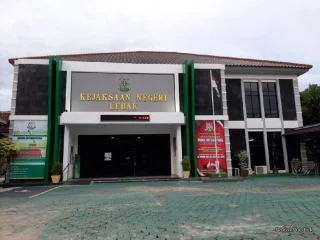 Sikat, AMMCB Desak Kejari Lebak Bongkar Tuntas Temuan BPK Rp11 Miliar di DPUPR
