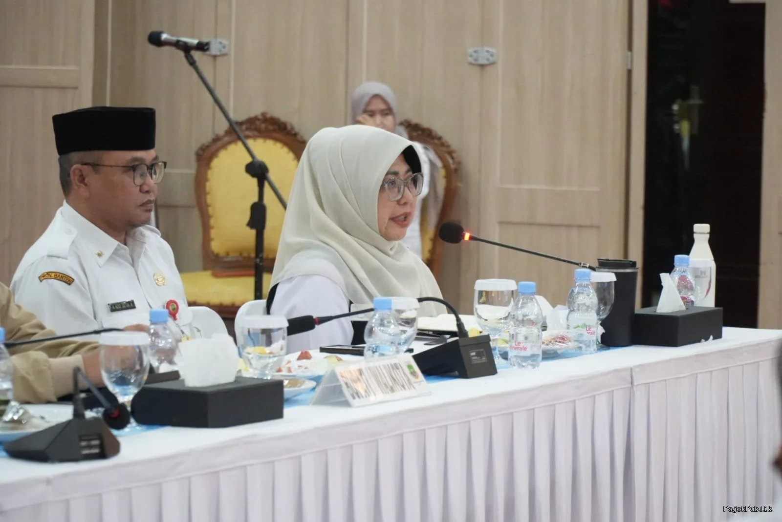 Bupati Dewi Sampaikan Empat Usulan Strategis kepada Komisi II DPR RI untuk Percepatan Pembangunan Pandeglang 7 Bupati Dewi Sampaikan Empat Usulan Strategis kepada Komisi II DPR RI untuk Percepatan Pembangunan Pandeglang I PojokPublik