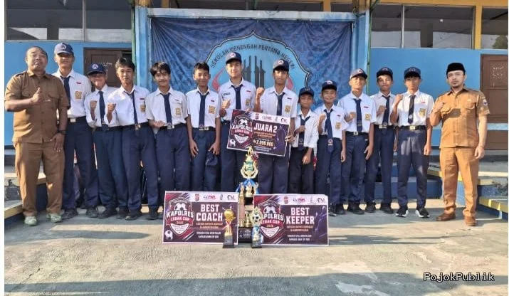 SMPN 3 Rangkasbitung Ukir Prestasi, Juara 2 Futsal Kapolres cup 7 SMPN 3 Rangkasbitung Ukir Prestasi, Juara 2 Futsal Kapolres cup I PojokPublik