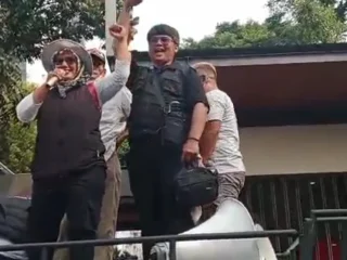 Di Bawah Terik Jakarta, Relawan SPPG Desa Tambakbaya Gelar Aksi Damai Dukung Program MBG Presiden