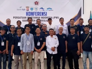 Asep Mujahidin Nahkodai PWI Pandeglang, Terpilih Aklamasi