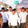 Gus Rozin Ajak Muktamirin Ikuti Muktamar NU ke-35 dengan Riang Gembira, Perkuat Ukhuwah Nahdliyah I PojokPublik