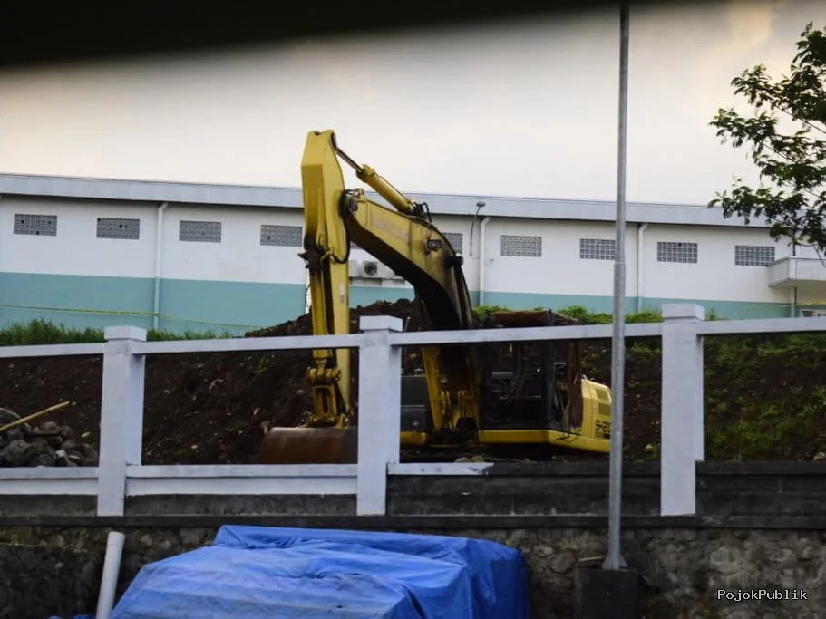 Di Balik Lapangan Kerja PT Mayora, Pekerja Keluhkan Kontrak 3-6 Bulan 7 Di Balik Lapangan Kerja PT Mayora, Pekerja Keluhkan Kontrak 3-6 Bulan I PojokPublik