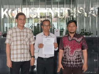Diduga Dikriminalisasi karena Kasus Gas Portable Ratusan Ribu Rupiah, Gabriel Lumbantoruan Buruh Pabrik Minta Perlindungan Komisi Yudisial I PojokPublik