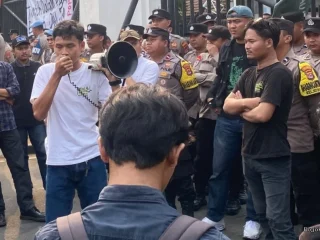 26 Tahun Banten: KUMALA Kritisi Pembangunan dan Kecewa Pimpinan DPRD Tak Temui Massa